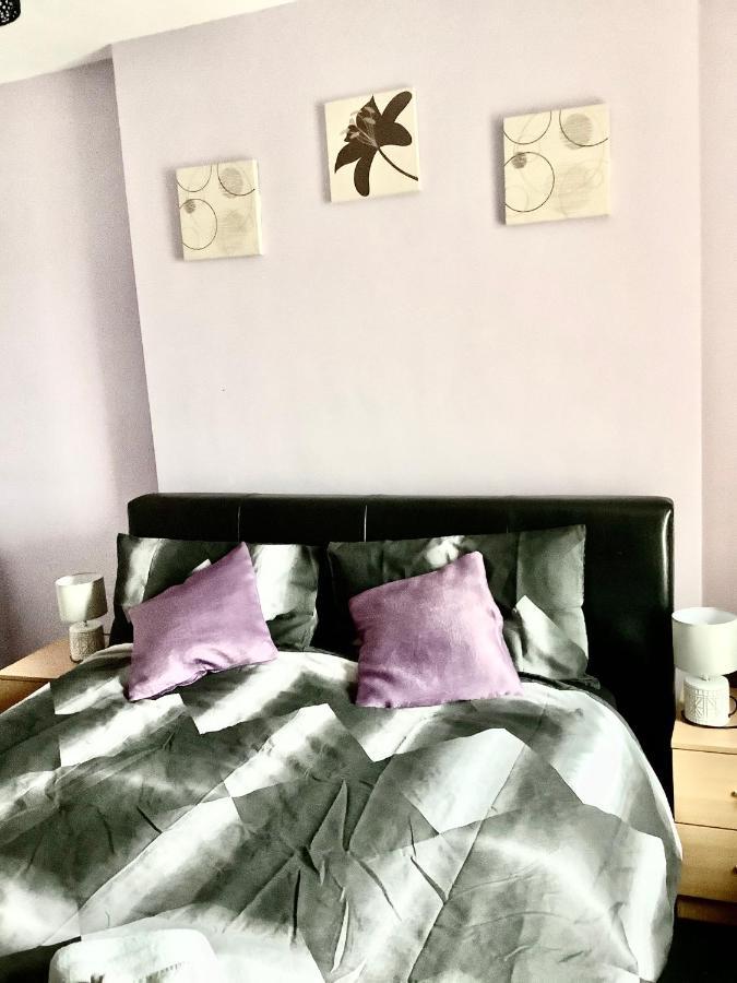 Bed and Breakfast Heddfan Llanboidy Экстерьер фото